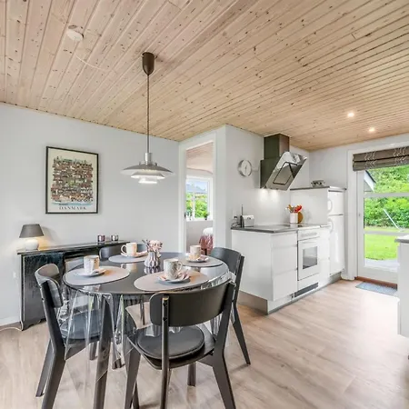Roland - 200m To The Fjord By Interhome *